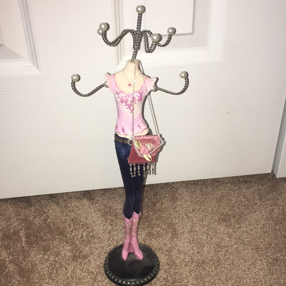 Jewelry hanger